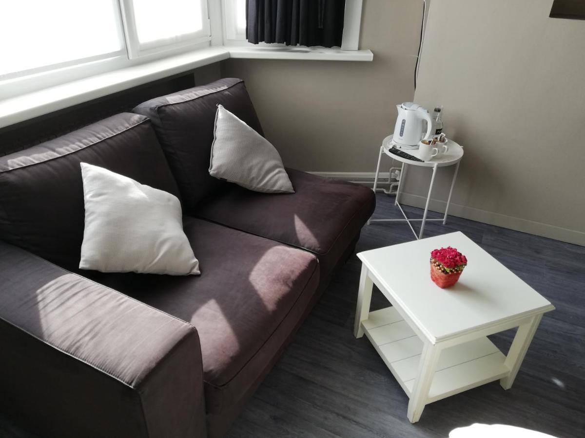 Logies Het Maantje Hotel De Panne Bagian luar foto