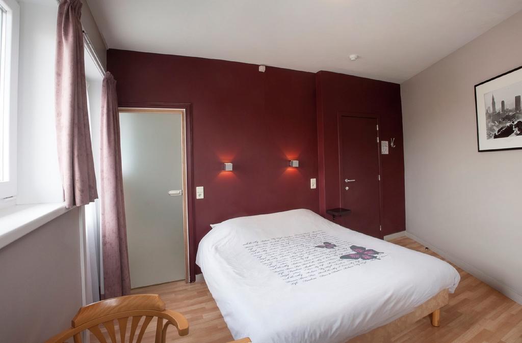 Logies Het Maantje Hotel De Panne Bagian luar foto